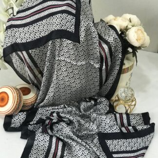 Burberry Çift Taraflı Vual İpek Şal -siyah