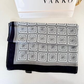 Vakko İpeksi Kare Desen Şal 61019 - Siyah/Ekru