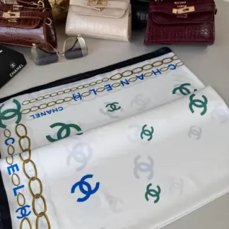 Chanel Saten İpek Eşarp 44124 - Saks