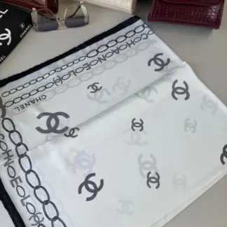 Chanel Saten İpek Eşarp 44124 - Beyaz Gri