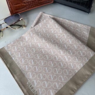 Valentino Saten İpek Eşarp 281044 - Latte