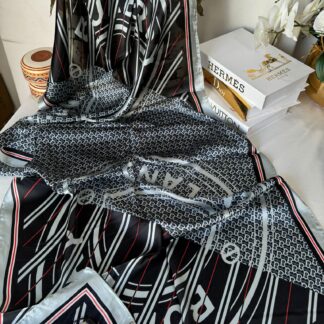 Burberry Çift Taraflı İthal Vual İpel Şal 78631 - Acı Kahve - Siyah