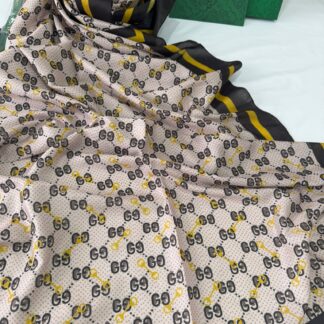 NEW GUCCİ Desen Pamuk İpek Şal-64750- Siyah-Gold