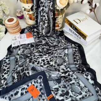 Hermes Leopar Çift Taradlı Vual İpek Şal 11143 - antrasit