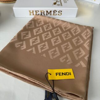 İthal Fendi Eşarp 44115 - Çikolata