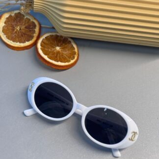 Chanel 5808 Oval Logo Güneş Gözlüğü- Beyaz