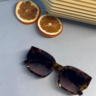 Chanel CC Kristalli Tortoise Güneş Gözlüğü- Kaplumbağa kabuğu kahve degrade