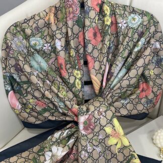 Gucci Çiçek Desen Pamuk Soft Şal 65355 - Latte