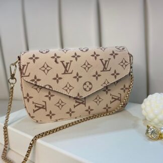 LV İTHAL ÇANTA 17-980125