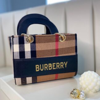 BURBERRY İTHAL ÇANTA 36-980125