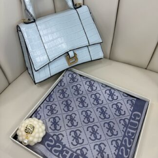 GUESS ÇİFT TARAFLI KAŞMİR İPEK EŞARP 7859- MAVİ