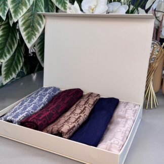 En Sevilen 5'li Dior Şal -Avantajlı Set