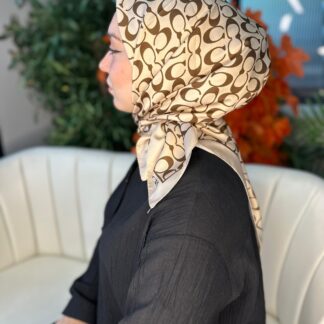Coach Desen Vual İpek Eşarp-86826-Latte