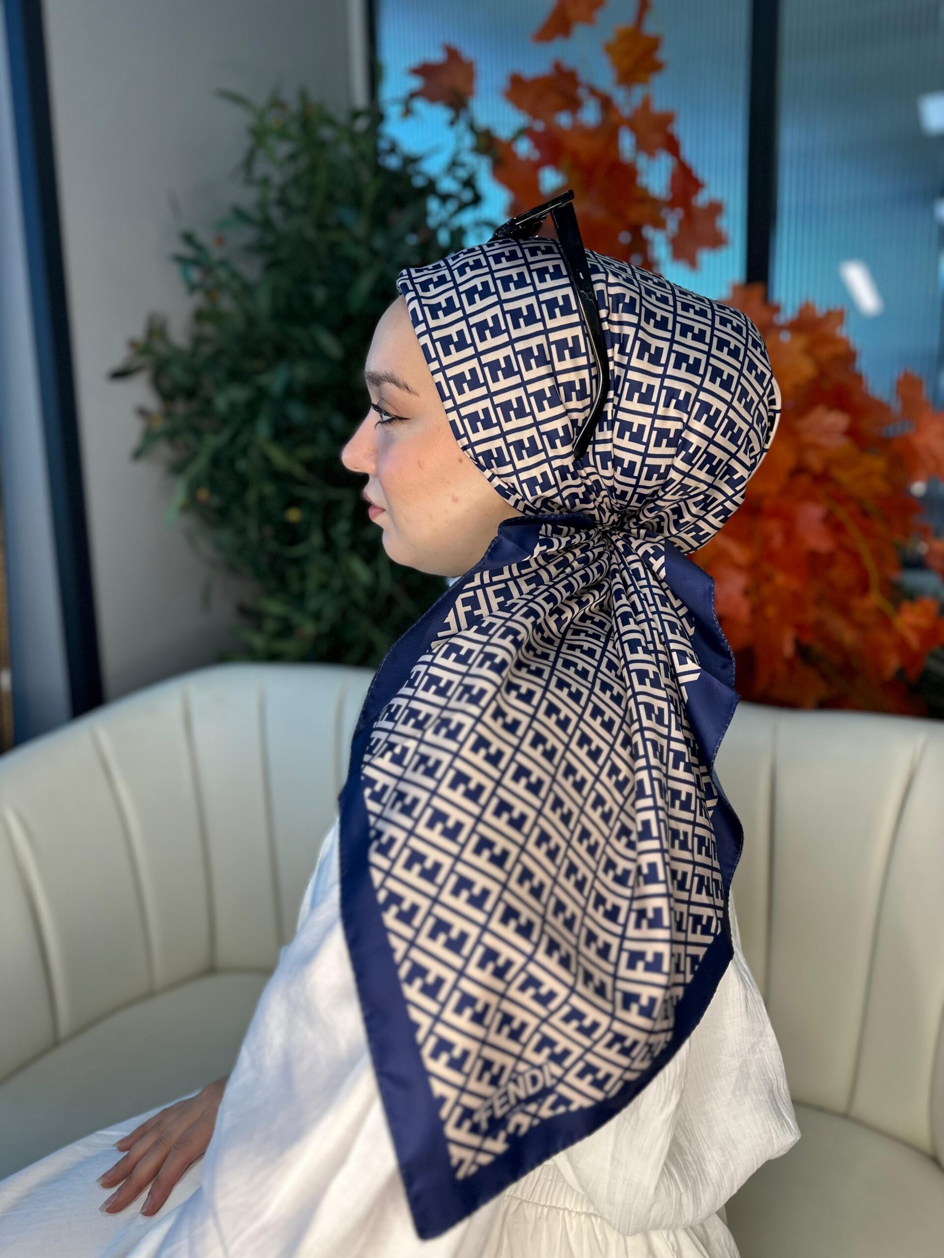 Fendi Desen Vual İpek Eşarp-6204527-Lacivert