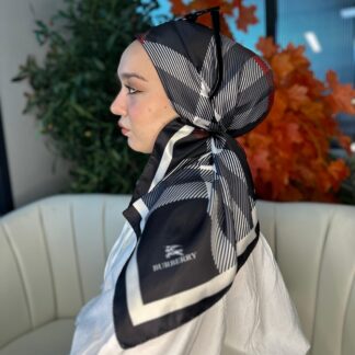Burberry Kare Desen Vual İpek Eşarp-8682626-Siyah