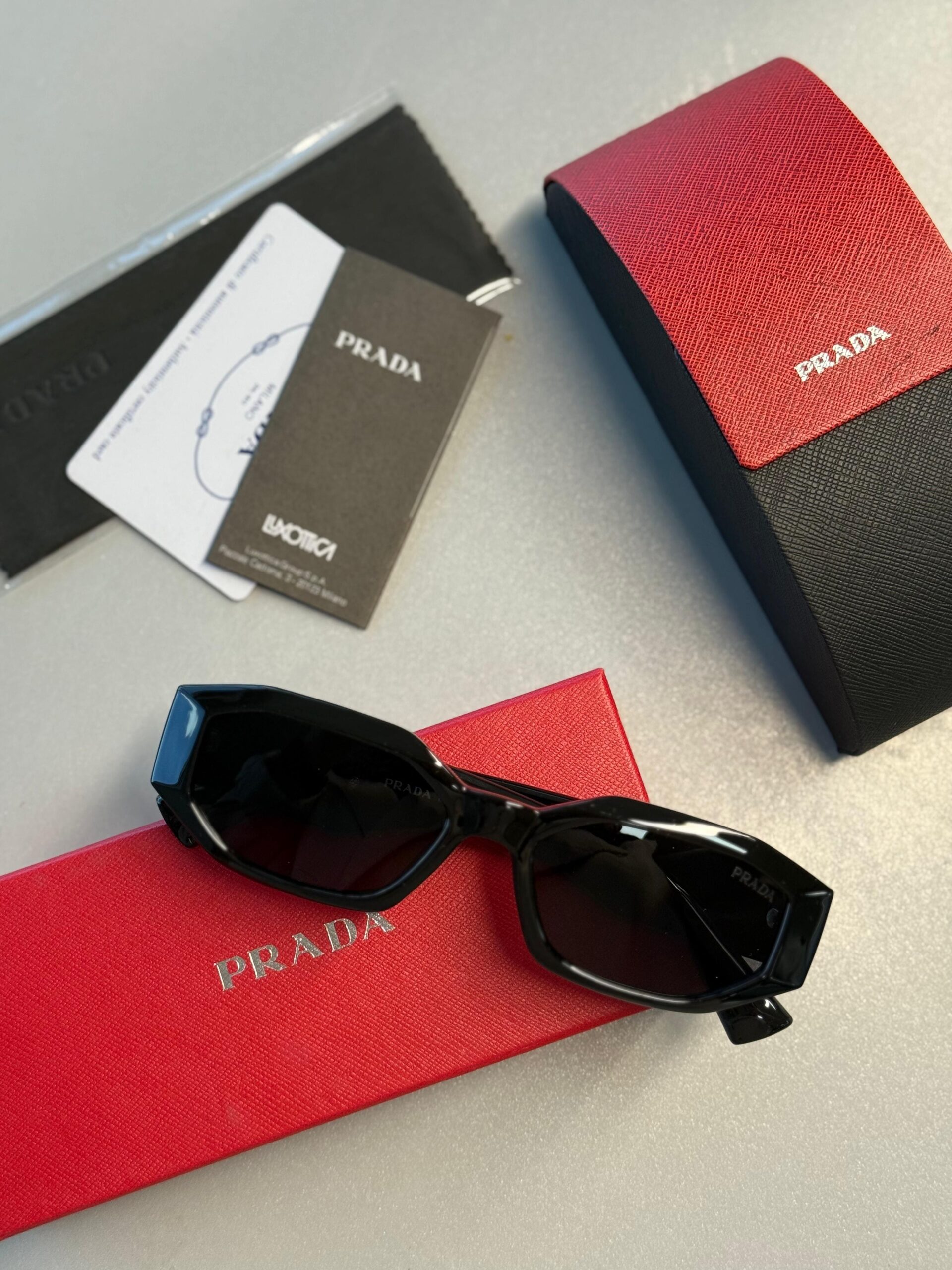 Prada Original Premium Güneş Gözlüğü - Siyah - Görsel 3