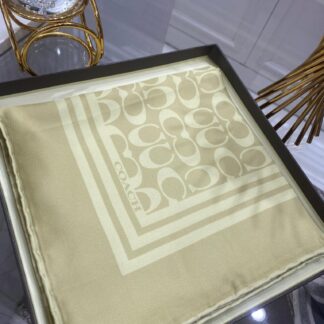Coach Desen Twill İpek Eşarp - Bej - Organic ScarfsOrganic Scarfs
