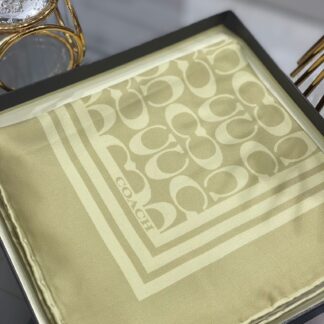 Coach Desen Twill İpek Eşarp - K.Bej - Organic ScarfsOrganic Scarfs