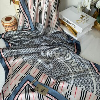 Burberry Çift Taraflı İthal Vual İpel Şal 78631 - Pudra-İndigo