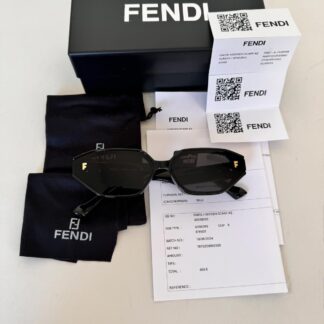 FENDI Hexagon Shape Siyah Kadın Güneş Gözlüğü