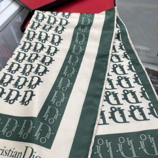 Dior Desen Twiil Eşarp - Yeşil - Organic ScarfsOrganic Scarfs
