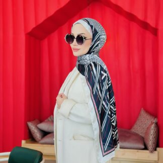 Burberry Çift Taraflı İthal Vual İpel Şal 78631 - Siyah - Ekru