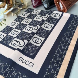 Gucci Krep İpek Eşarp 44125 - Caramel