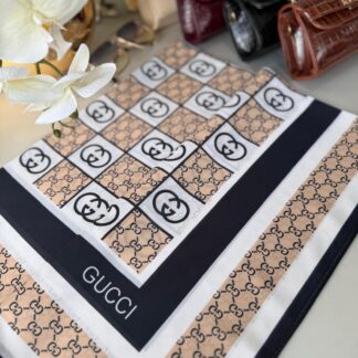 Gucci Krep İpek Eşarp 44125 - Krem