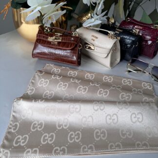 Gucci Parlak ipeksi Şal - Latte 44122