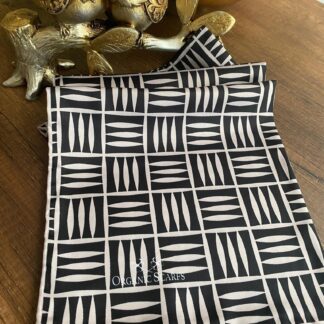 Kare Desen Twill Eşarp - Siyah / Soft Vizon - Organic ScarfsOrganic Scarfs