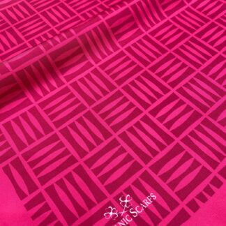 Kare Desen Twill Şal - Fuşya - Organic ScarfsOrganic Scarfs