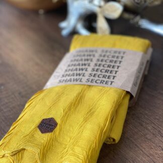 PLİSELİ AĞAÇ KABUĞU ŞAL - Limon - Organic ScarfsOrganic Scarfs