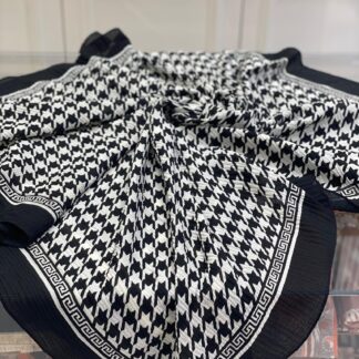 Siyah Beyaz Eşarp - Kazayağı - Organic ScarfsOrganic Scarfs