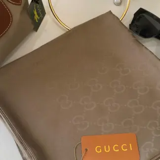 İthal Gucci Eşarp 44113 - Vizon