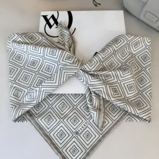 Vakko Kare Desen Twill Eşarp 44129 - Vizon