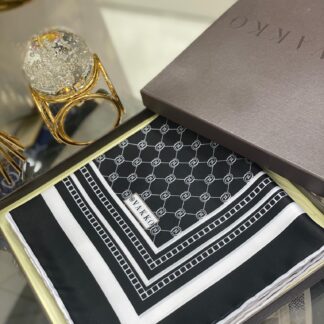 Vakko Desen Eşarp - Siyah - Beyaz - Organic ScarfsOrganic Scarfs