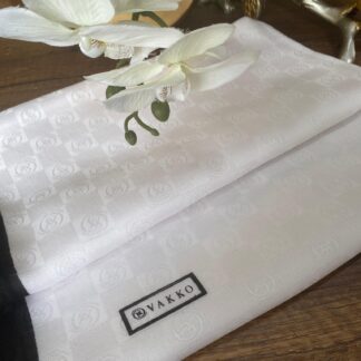 Vakko Monogram Jakar İpek Şal 44103 - Ekru - Organic ScarfsOrganic Scarfs