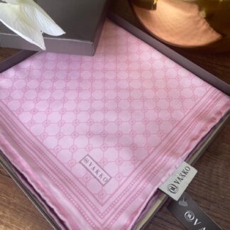 Vakko Monogram Twill İpek Eşarp 44104 - Pamuk Şekeri - Organic ScarfsOrganic Scarfs