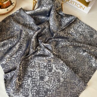 LV Desen Jakar Eşarp 48971 - Füme